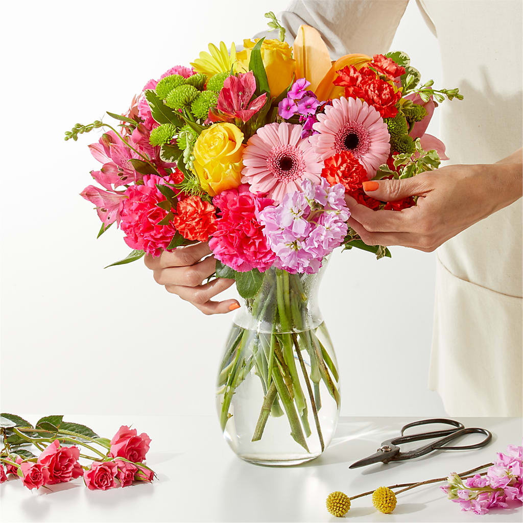 Cue the Confetti - A Florist Original – GORDILLO'S FLOWERS AND GIFTS LLC, Mishawaka IN