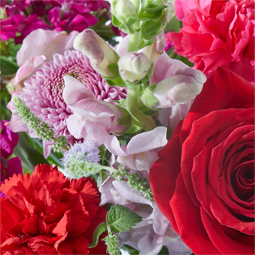 Simply the Best - A Florist Original – GORDILLO'S FLOWERS AND GIFTS LLC, Mishawaka IN