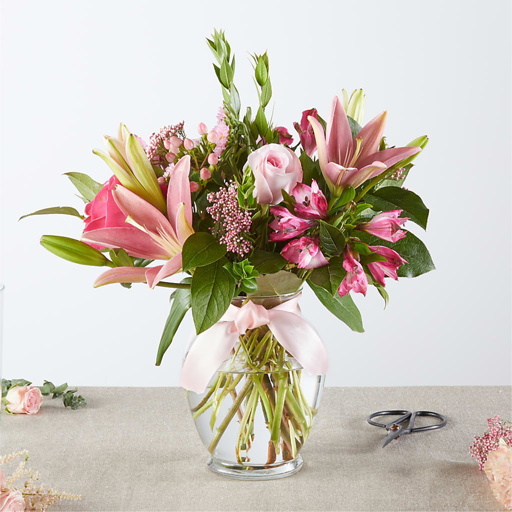 Pink Ribbon - A Florist Original – GORDILLO'S FLOWERS AND GIFTS LLC, Mishawaka IN
