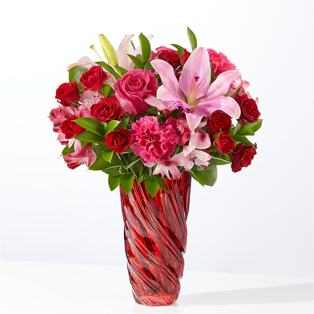 In Love Bouquet with Luxe Swirl Vase – GORDILLO'S FLOWERS AND GIFTS LLC, Mishawaka IN