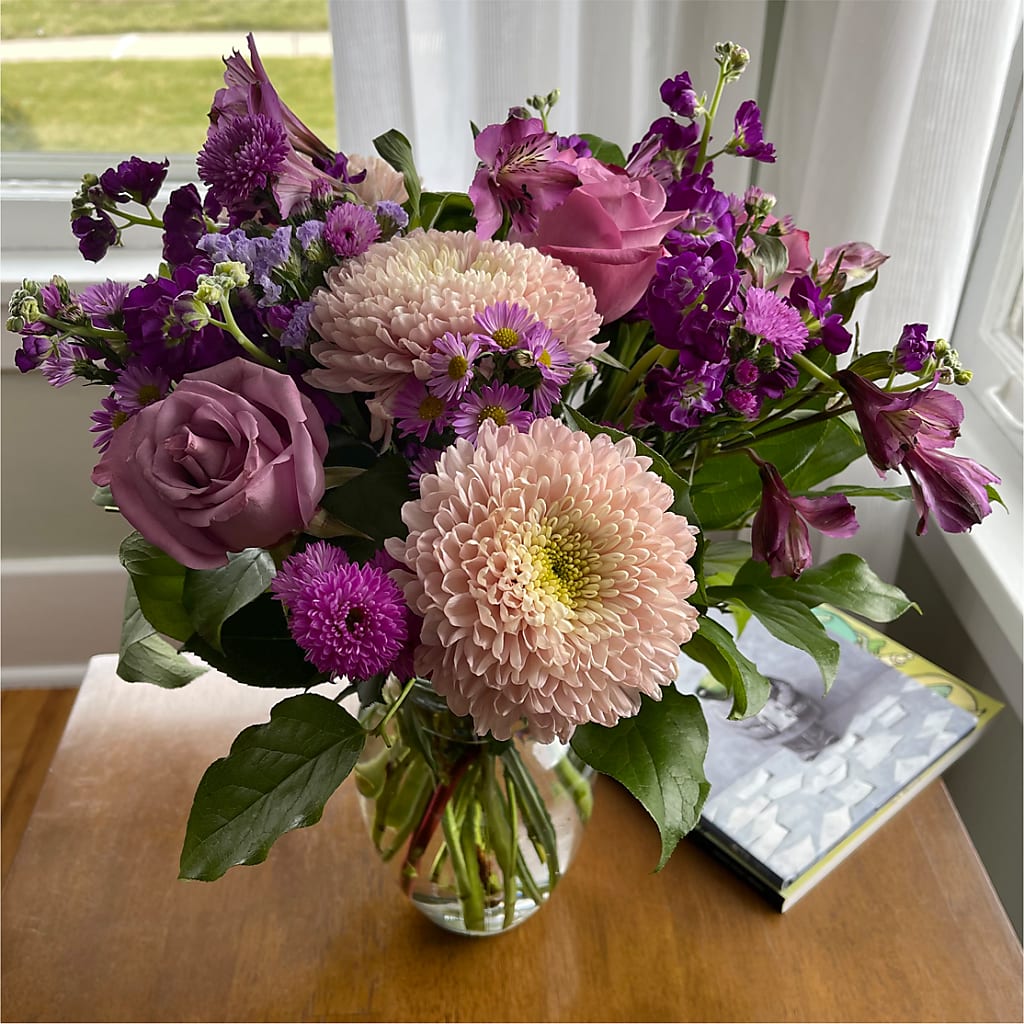 Ultraviolet Bouquet – GORDILLO'S FLOWERS AND GIFTS LLC, Mishawaka IN