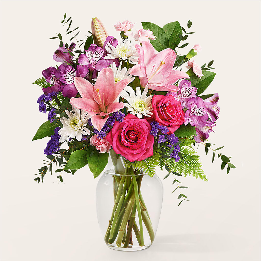 Lace & Pearls Bouquet – GORDILLO'S FLOWERS AND GIFTS LLC, Mishawaka IN