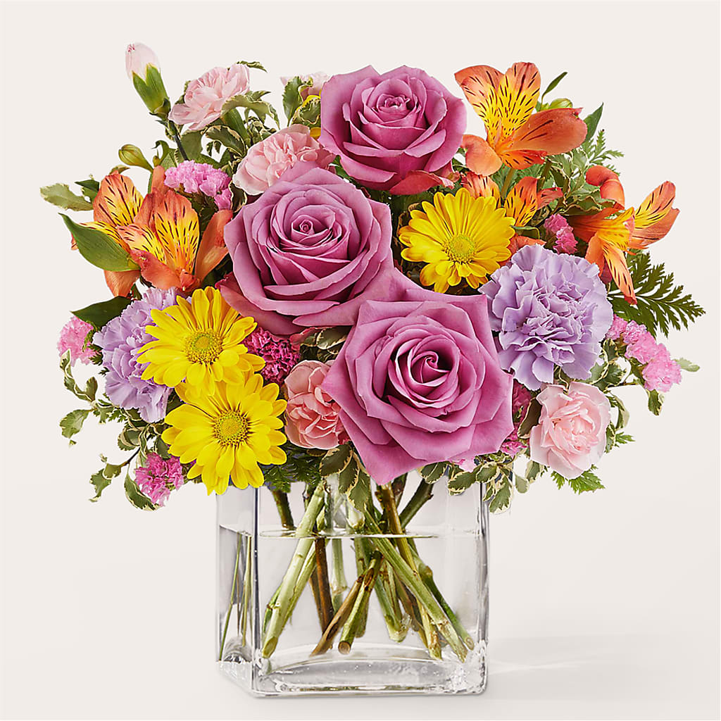 Shades of Happiness Bouquet – GORDILLO'S FLOWERS AND GIFTS LLC, Mishawaka IN