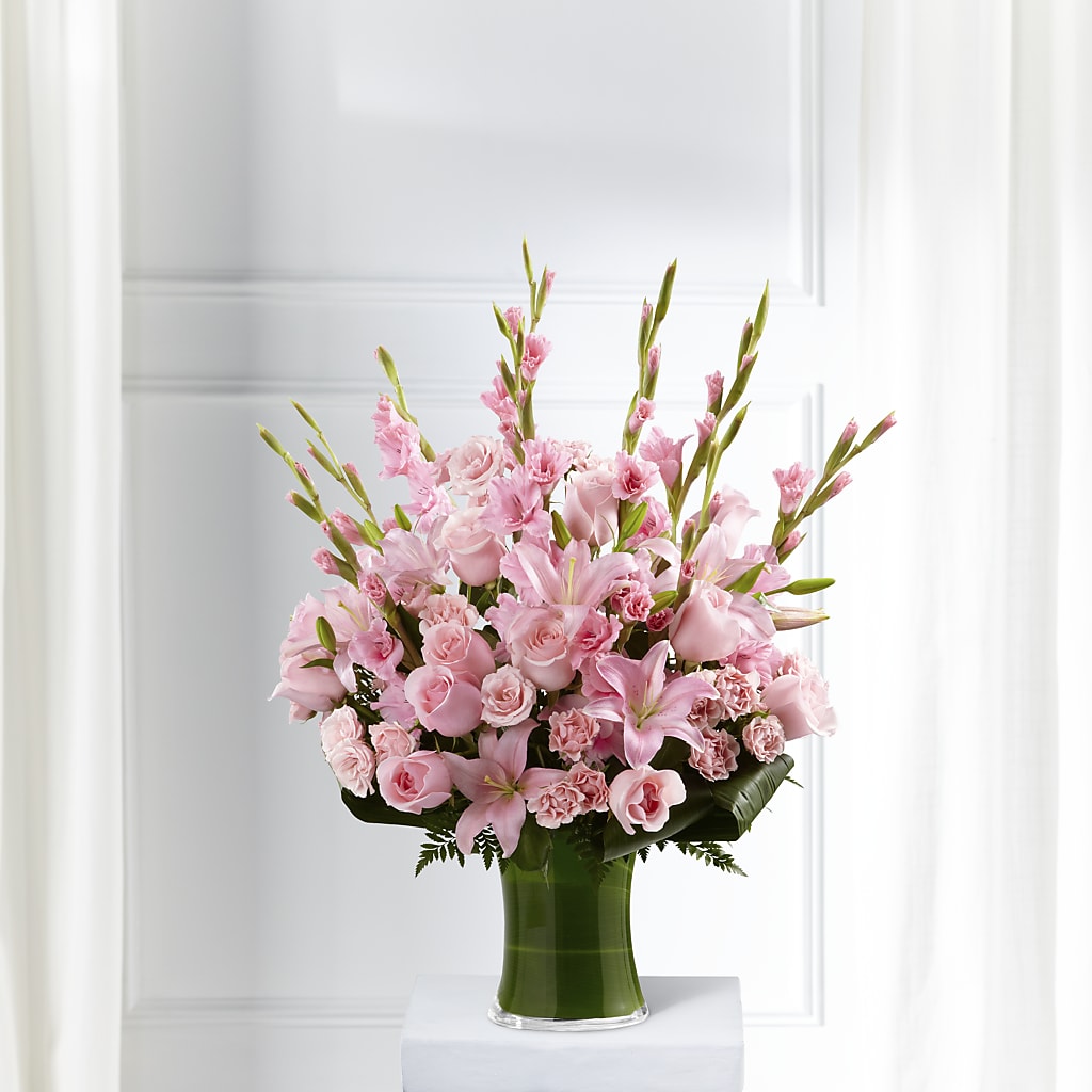 Lovely Tribute Bouquet – GORDILLO'S FLOWERS AND GIFTS LLC, Mishawaka IN