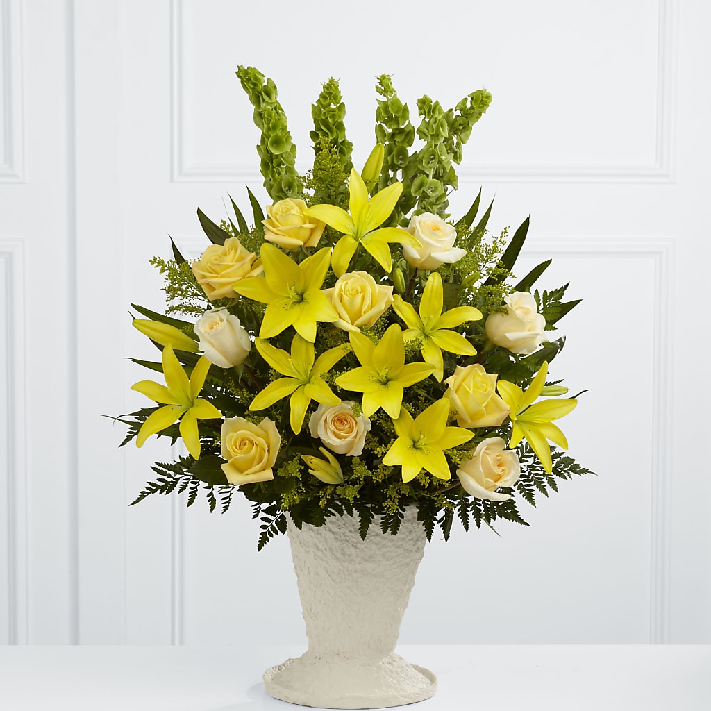 Golden Memories Arrangement – GORDILLO'S FLOWERS AND GIFTS LLC, Mishawaka IN