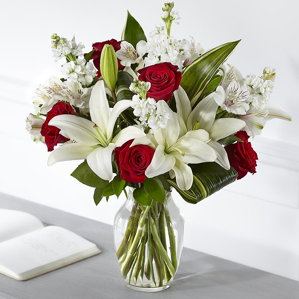 Loving Respect Bouquet – GORDILLO'S FLOWERS AND GIFTS LLC, Mishawaka IN