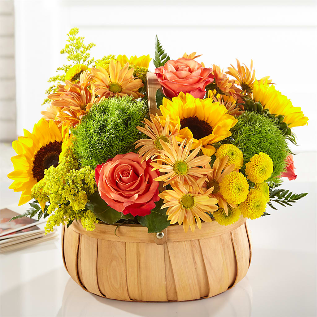 Harvest Sunflower Basket – GORDILLO'S FLOWERS AND GIFTS LLC, Mishawaka IN