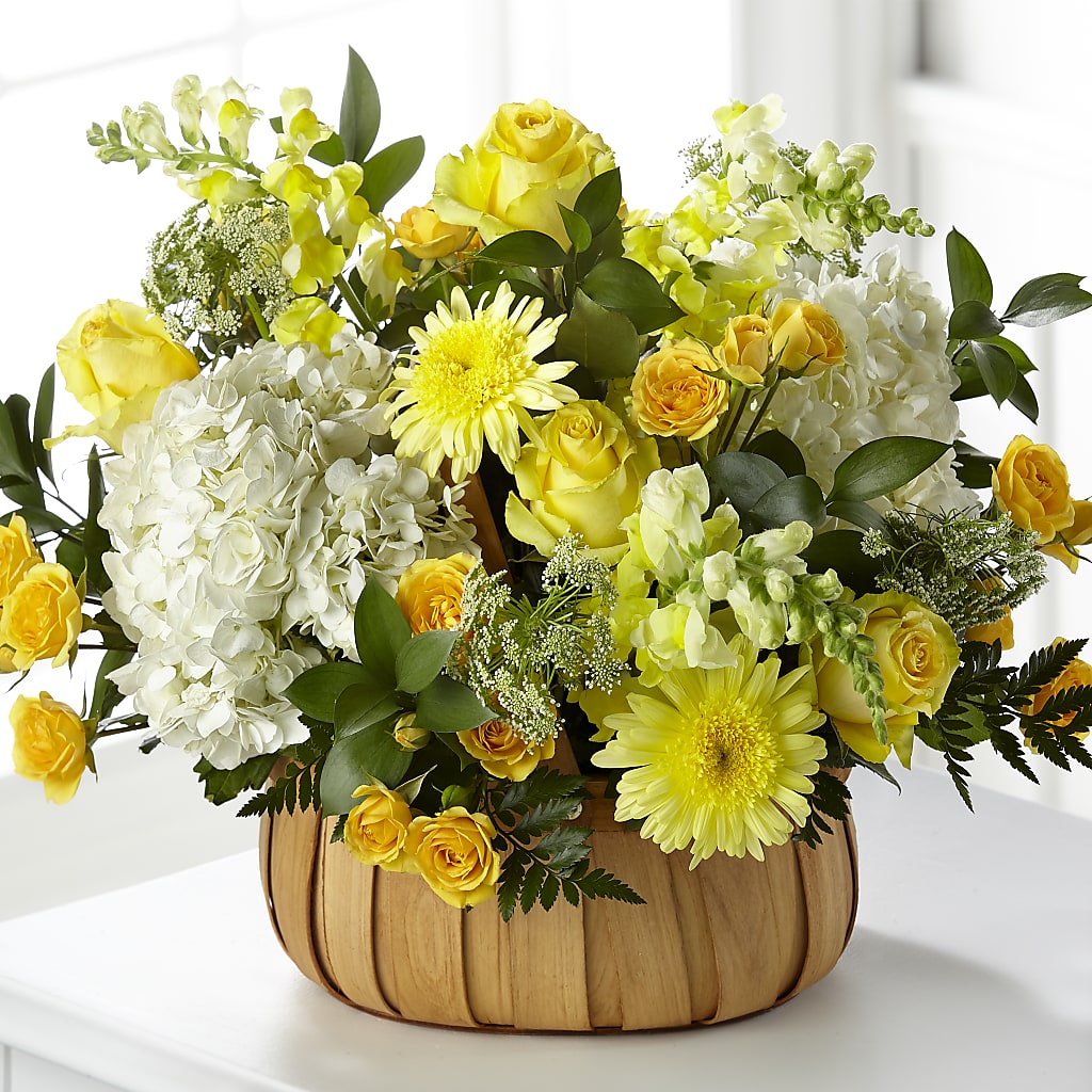 Rustic Remembrance Basket – GORDILLO'S FLOWERS AND GIFTS LLC, Mishawaka IN