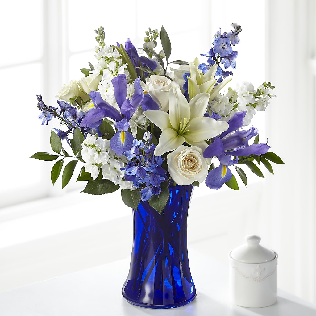 Calming Comfort Bouquet – GORDILLO'S FLOWERS AND GIFTS LLC, Mishawaka IN