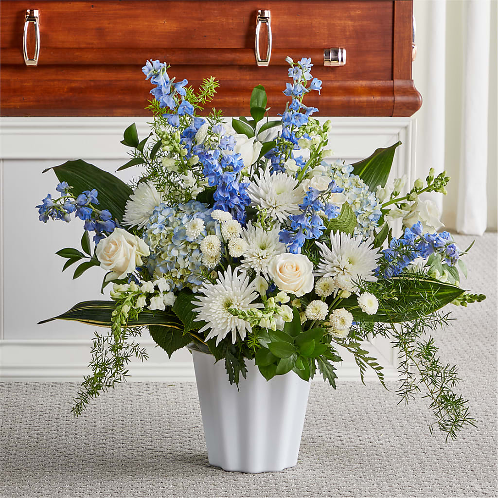 Everlasting Memories Floor Basket – GORDILLO'S FLOWERS AND GIFTS LLC, Mishawaka IN