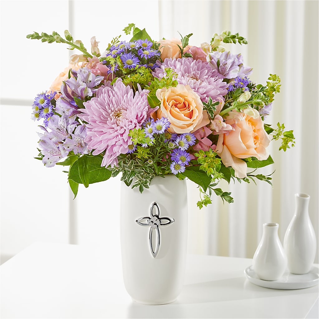 Divine Gift Bouquet – GORDILLO'S FLOWERS AND GIFTS LLC, Mishawaka IN