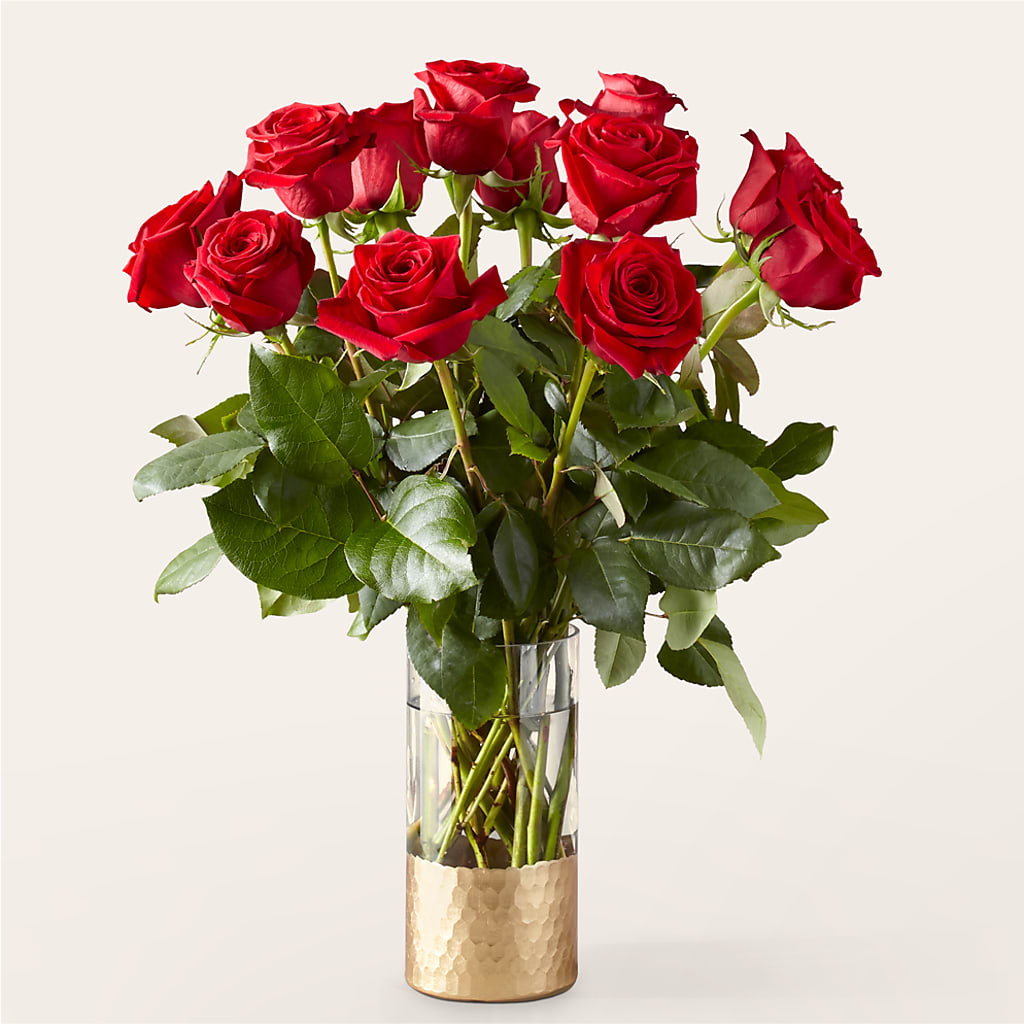 Classic Love Red Rose Bouquet – GORDILLO'S FLOWERS AND GIFTS LLC, Mishawaka IN