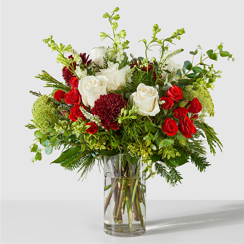 Favorite Traditions Bouquet – GORDILLO'S FLOWERS AND GIFTS LLC, Mishawaka IN
