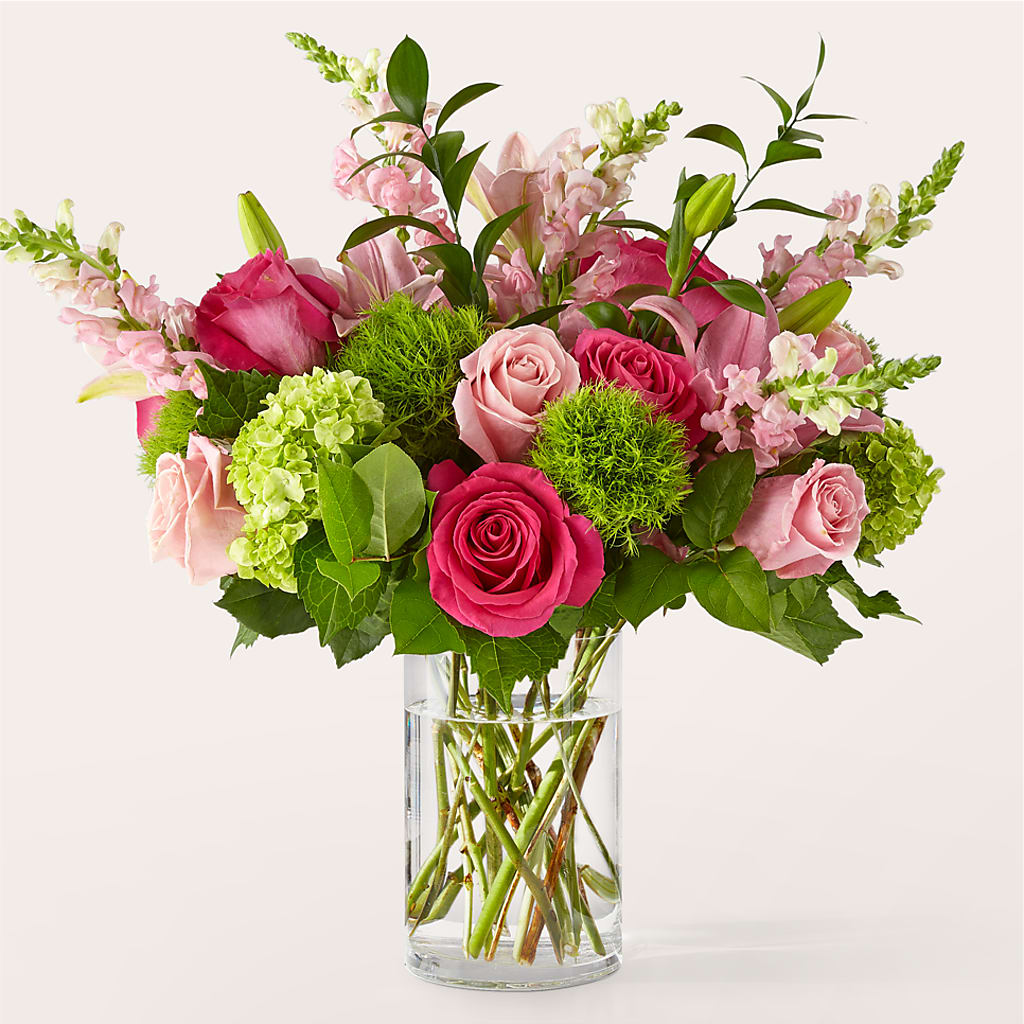 Fit for a Queen Luxury Bouquet – GORDILLO'S FLOWERS AND GIFTS LLC, Mishawaka IN