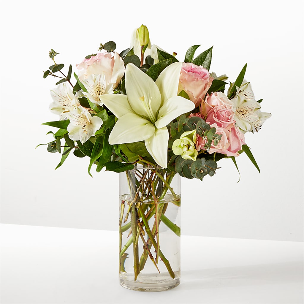 Ballet Slippers Bouquet – GORDILLO'S FLOWERS AND GIFTS LLC, Mishawaka IN