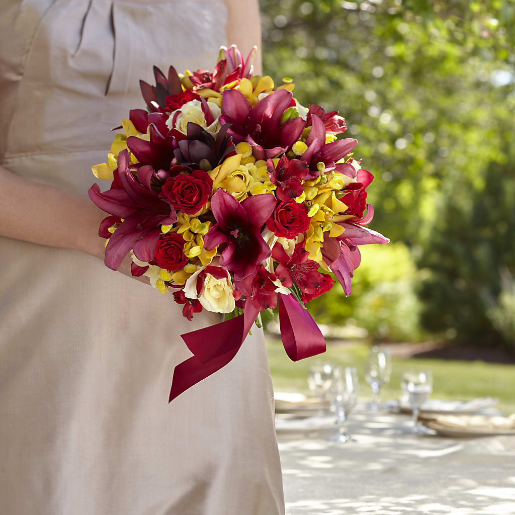 Sunningdale Bouquet – GORDILLO'S FLOWERS AND GIFTS LLC, Mishawaka IN