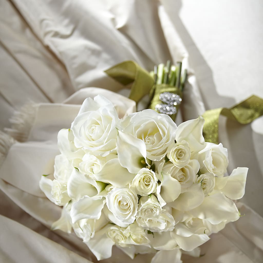 Serene Highness Bouquet – GORDILLO'S FLOWERS AND GIFTS LLC, Mishawaka IN