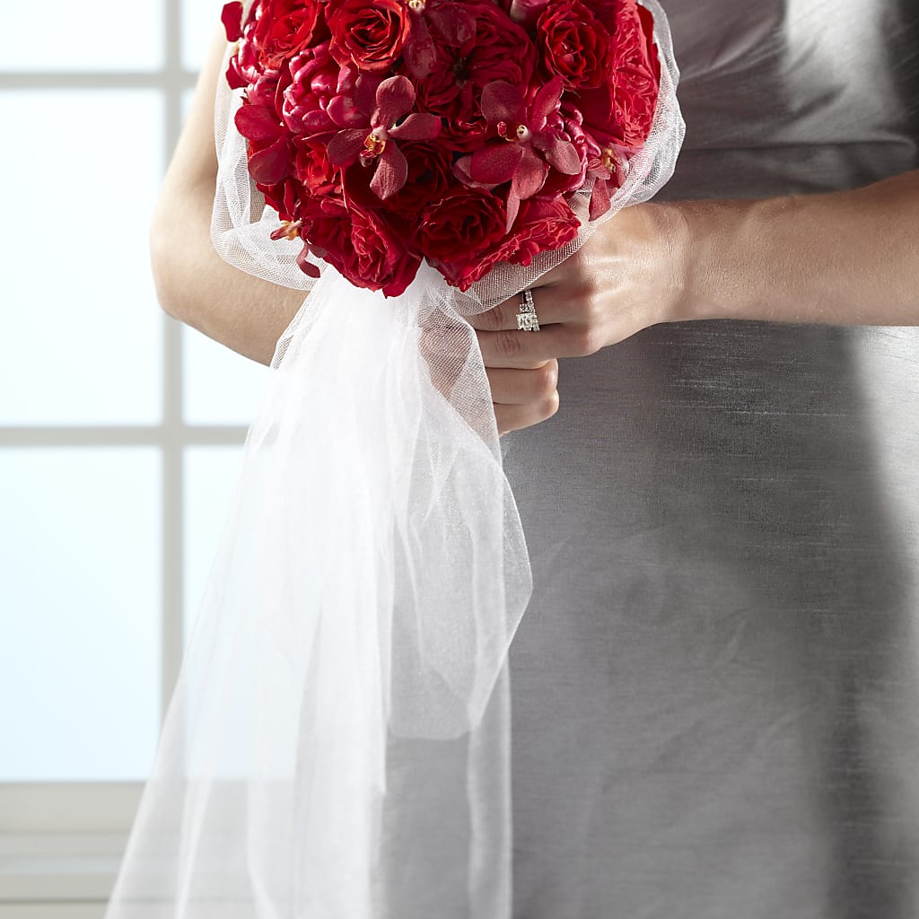 Desire Bouquet – GORDILLO'S FLOWERS AND GIFTS LLC, Mishawaka IN