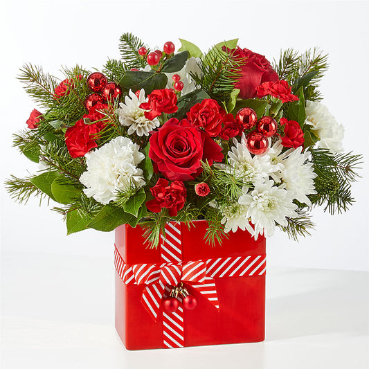 Presents Under the Tree Bouquet – GORDILLO'S FLOWERS AND GIFTS LLC, Mishawaka IN