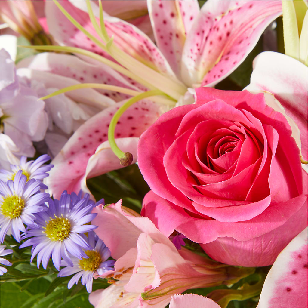 Pressing Petals Bouquet – GORDILLO'S FLOWERS AND GIFTS LLC, Mishawaka IN