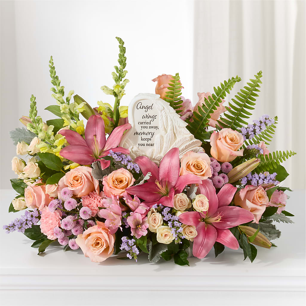 Gentle Light Arrangement – GORDILLO'S FLOWERS AND GIFTS LLC, Mishawaka IN