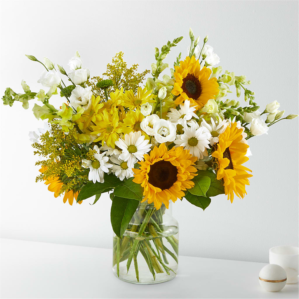Hello Sunshine Bouquet – GORDILLO'S FLOWERS AND GIFTS LLC, Mishawaka IN