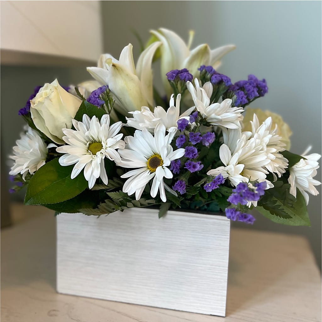 Beyond Blue Box Bouquet – GORDILLO'S FLOWERS AND GIFTS LLC, Mishawaka IN