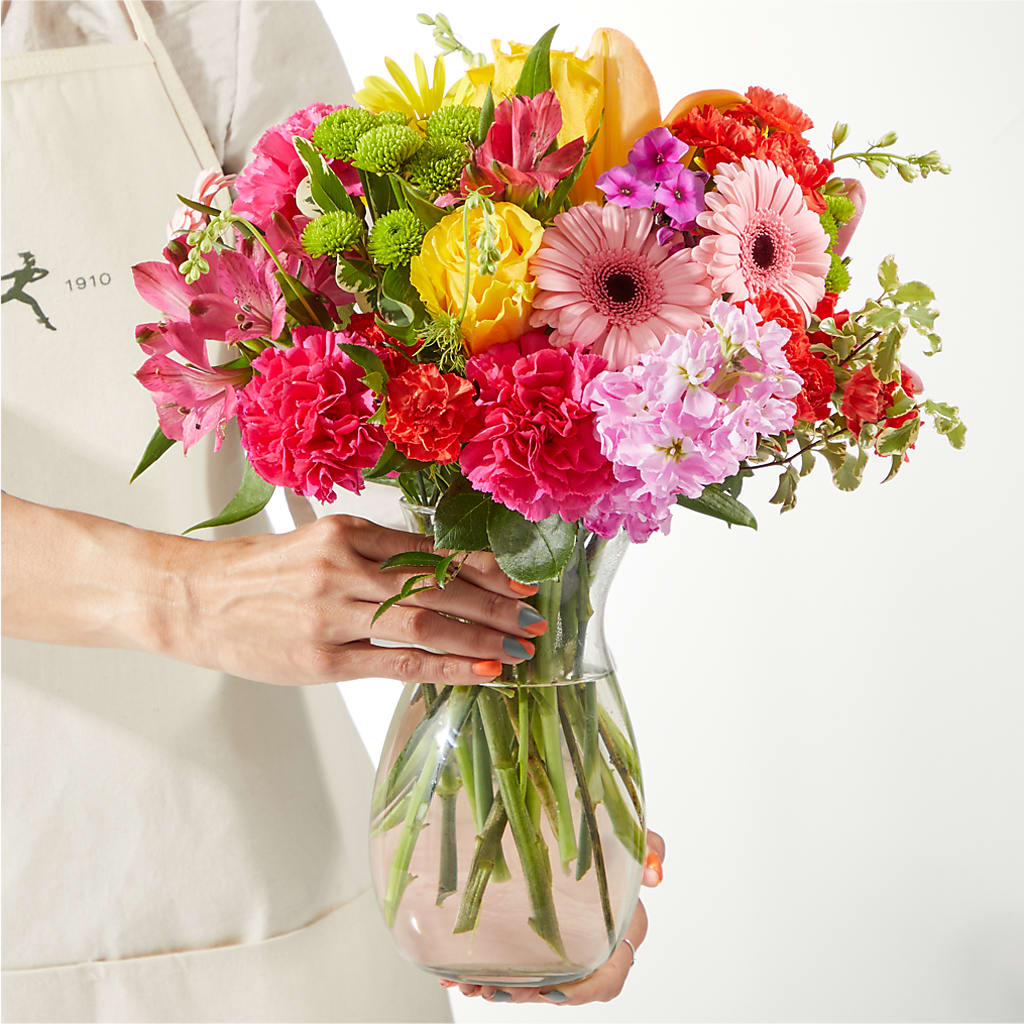 Cue the Confetti - A Florist Original – GORDILLO'S FLOWERS AND GIFTS LLC, Mishawaka IN