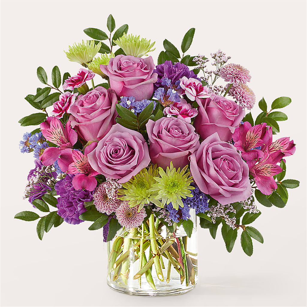 Glass Half Full Bouquet – GORDILLO'S FLOWERS AND GIFTS LLC, Mishawaka IN