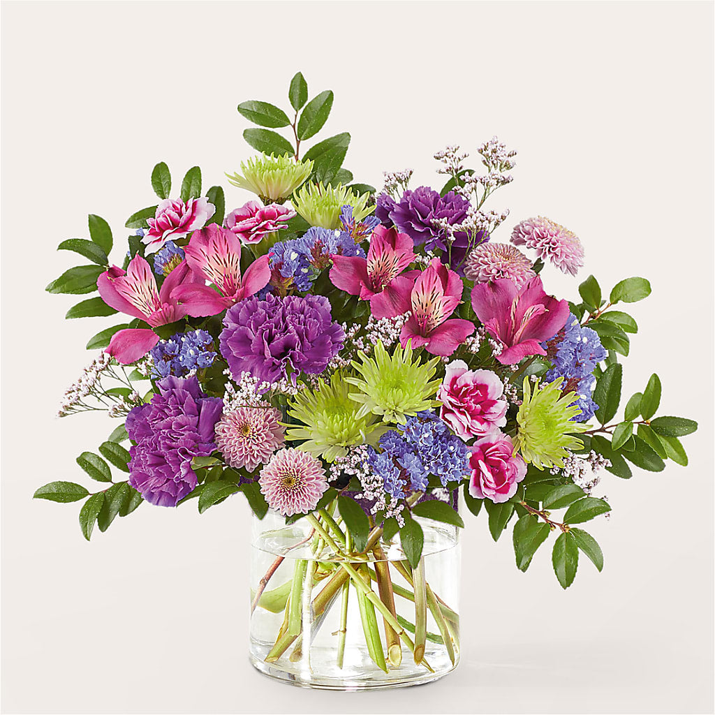 Glass Half Full Bouquet – GORDILLO'S FLOWERS AND GIFTS LLC, Mishawaka IN