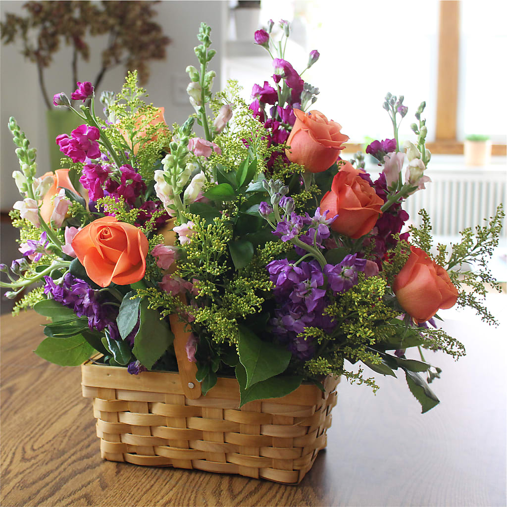 Garden of Life Basket – GORDILLO'S FLOWERS AND GIFTS LLC, Mishawaka IN