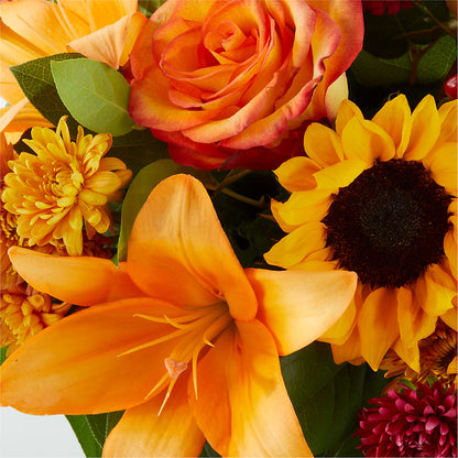 Grateful Centerpiece – GORDILLO'S FLOWERS AND GIFTS LLC, Mishawaka IN