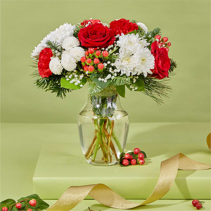 Chance of Flurries Bouquet – GORDILLO'S FLOWERS AND GIFTS LLC, Mishawaka IN