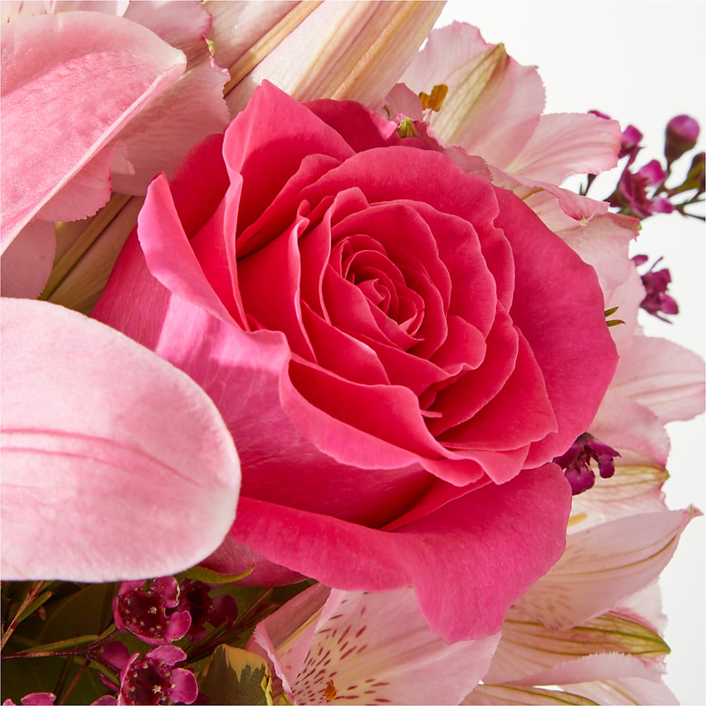 Lucky in Love Bouquet – GORDILLO'S FLOWERS AND GIFTS LLC, Mishawaka IN