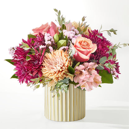 Berry Cobbler Bouquet with Ivory Vase – GORDILLO'S FLOWERS AND GIFTS LLC, Mishawaka IN