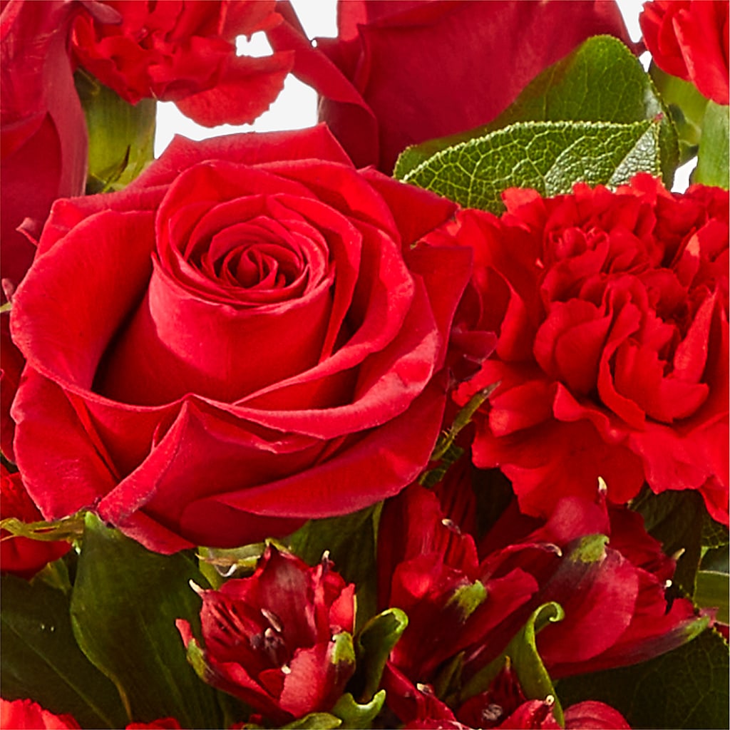 The Heartstrings Bouquet – GORDILLO'S FLOWERS AND GIFTS LLC, Mishawaka IN