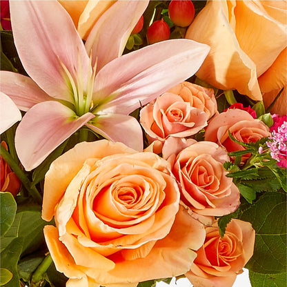 Bisous Bouquet – GORDILLO'S FLOWERS AND GIFTS LLC, Mishawaka IN